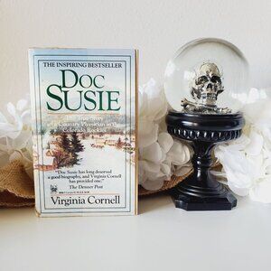 Vintage 1990s Doc Susie by Virginia Cornell Paperback